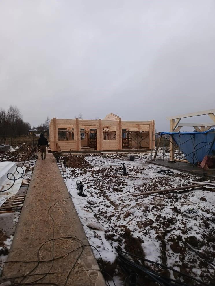 Беседка по индивидуальному проекту из клееного бруса в КП Bayside Residence